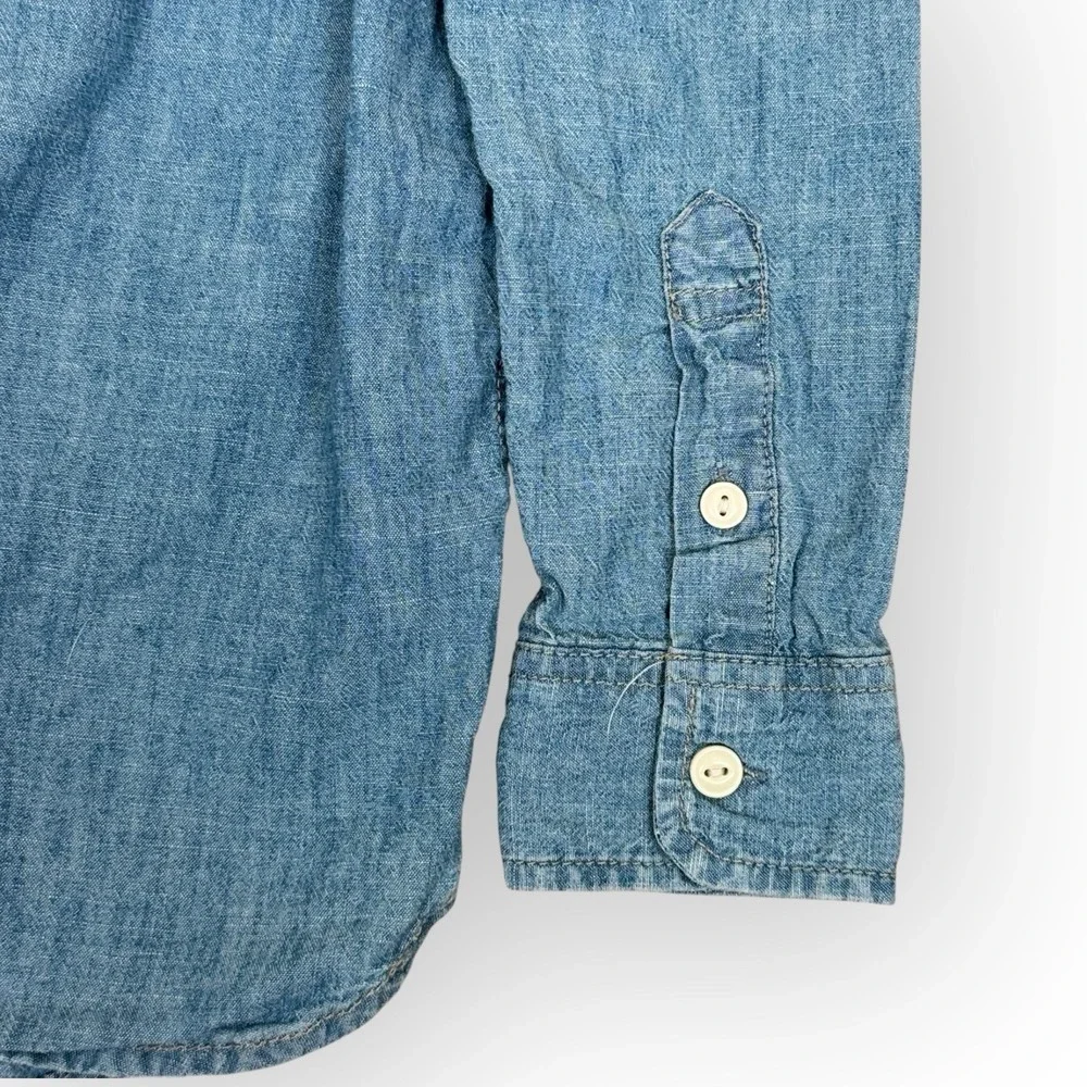 Gap Boys Denim Long Sleeve Button Up Shirt  Size Large 100% Cotton Light‎ Wash